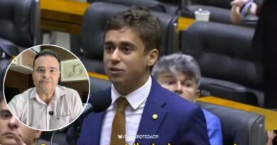 Deputados em plenário durante sessão de votação na Câmara dos Deputados.