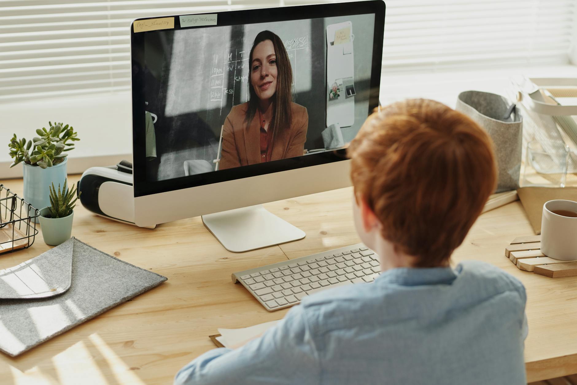 Golpes de Pirâmide e Falso Investimento Caçam Vítimas Online
