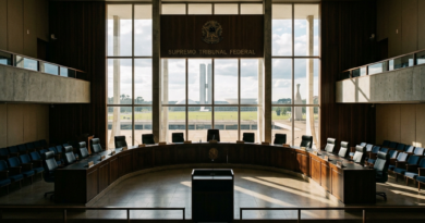Interior of Supreme Federal Court courtroom with curved wooden bench, chairs, and large windows