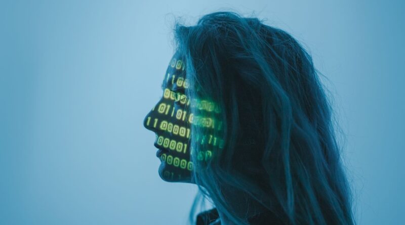 Representação visual da inteligência artificial e digitalização no sistema judiciário brasileiro, com elementos tecnológicos e símbolos da justiça.