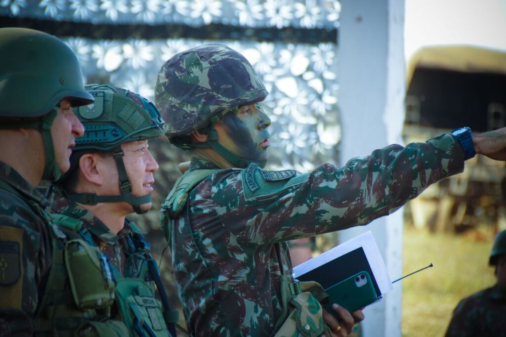 Militares das Forças Armadas brasileiras em exercício ou operação