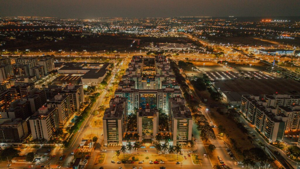 Edifício do Congresso Nacional em Brasília, simbolizando o governo federal e a gestão de recursos públicos no Brasil.